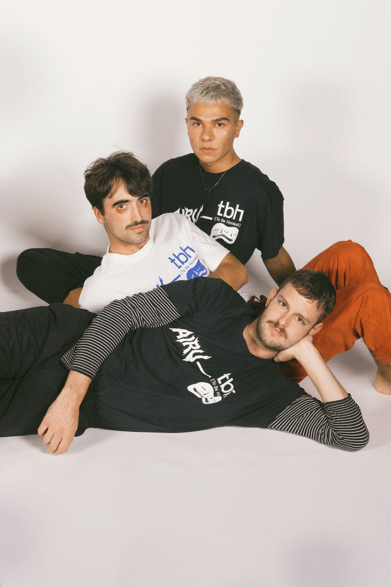 Black & White AIRU T-shirt